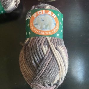 6pcs- Nernst bulky wool polyester blend